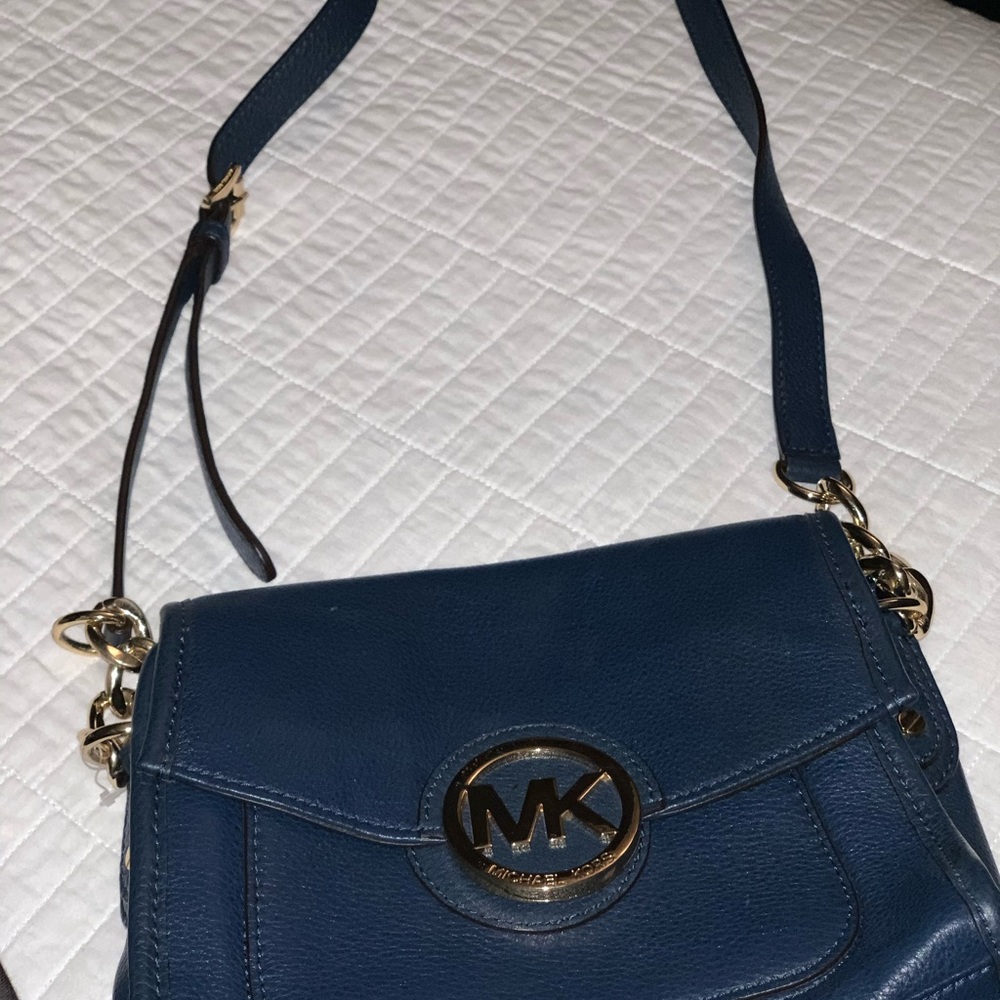 Michael kors cross body bag